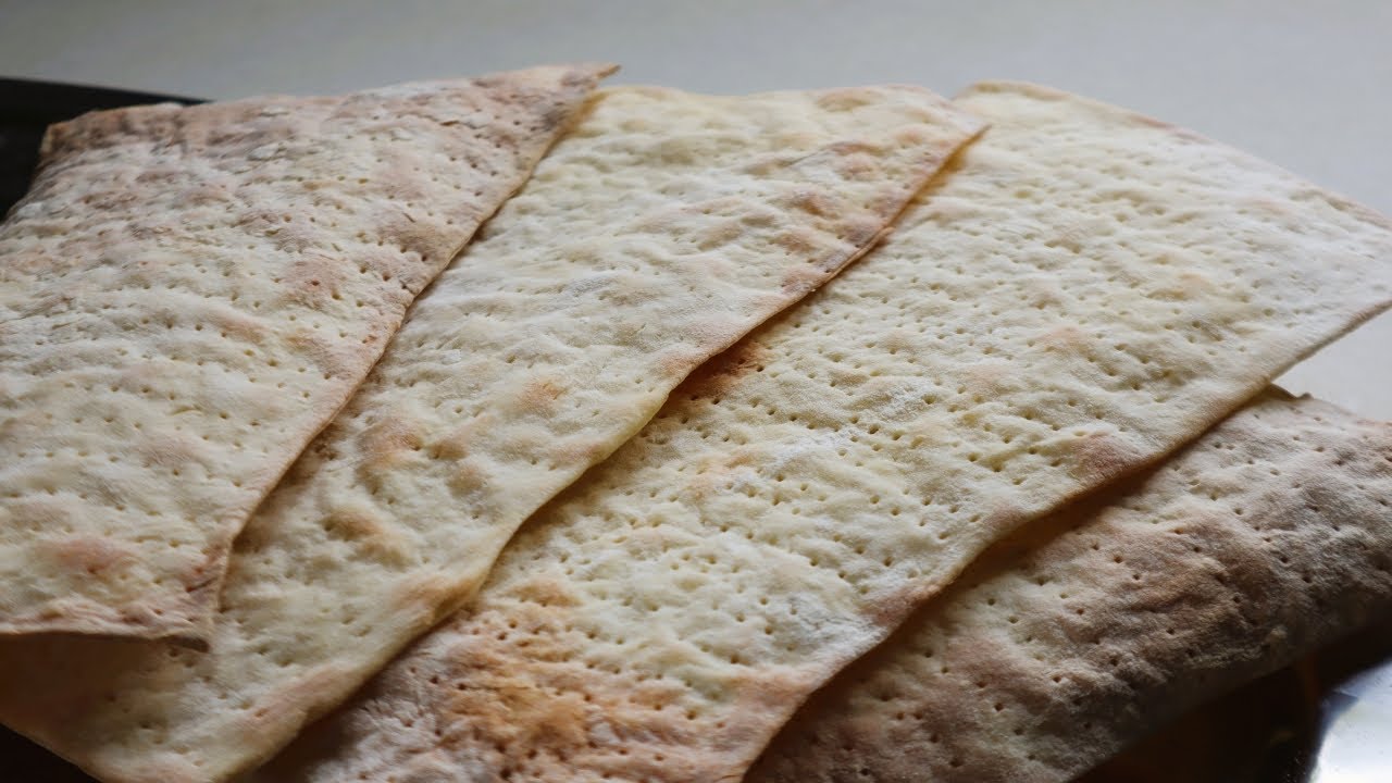 How to make Matzo (מצה) at home | unleavened bread for Passover