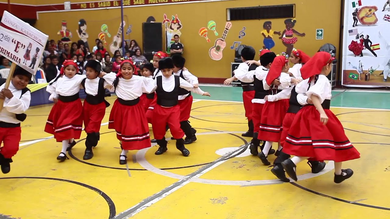 Kozachok - Peruvian Students. Russian Dance