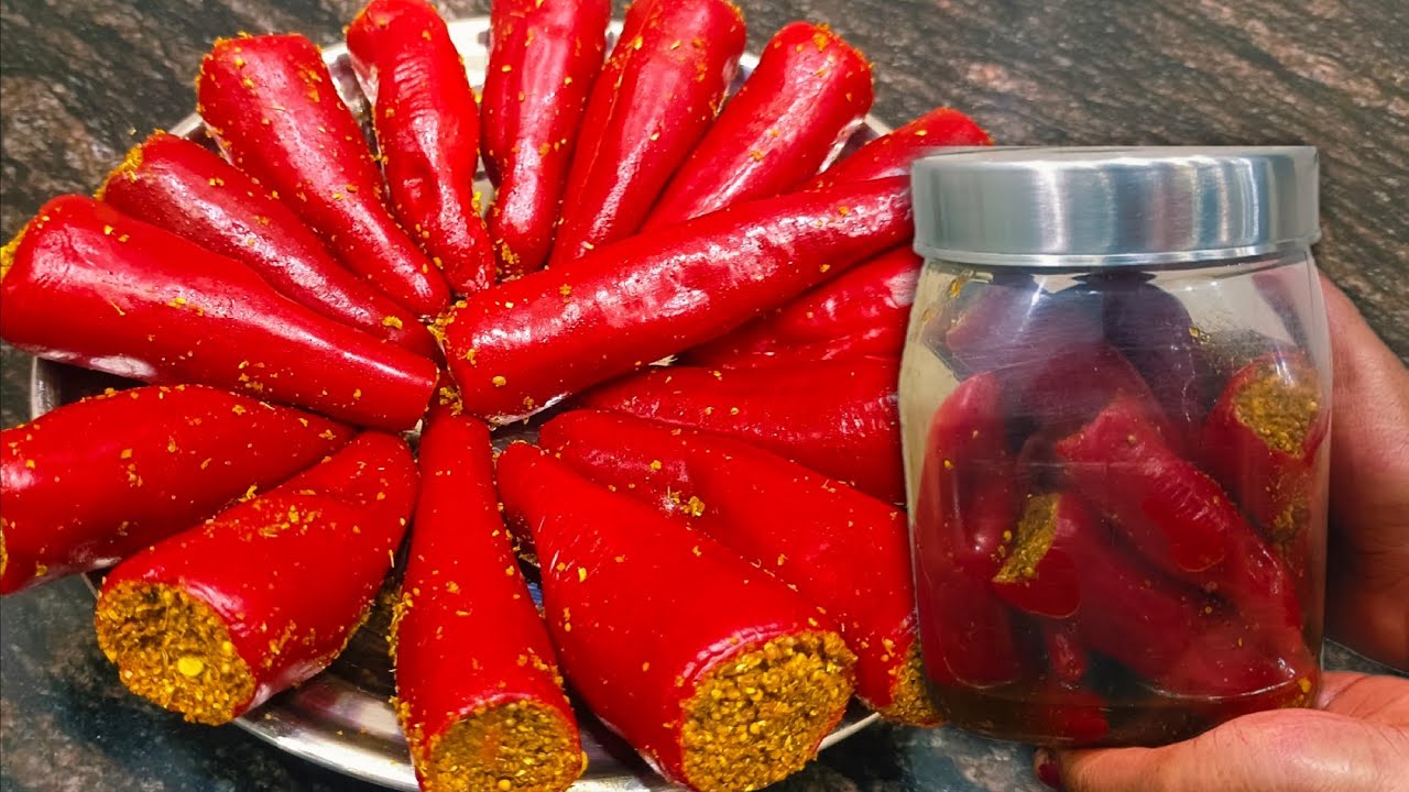 ऐसा लाल मिर्ची का भरवा आचार आपने शायद ही कभी खाया होगा | Laal Mirch Bharwa Aachar|