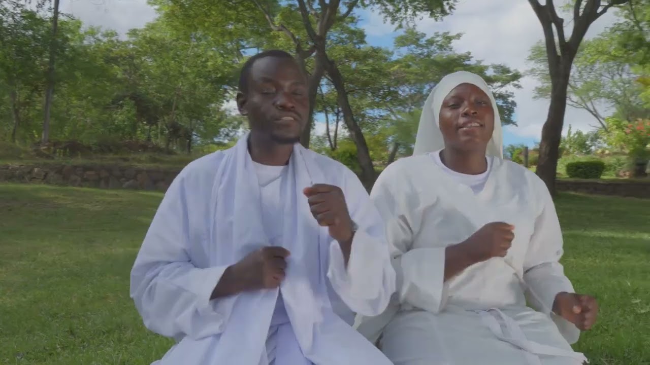 KUTUNGAMIRA KWAJESU DANA MWEYA MUNYARADZI OFFICIAL VIDEO