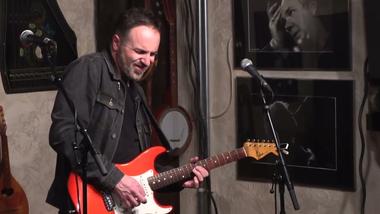 Altered Five Bluesband, Great Minds Drink Alike