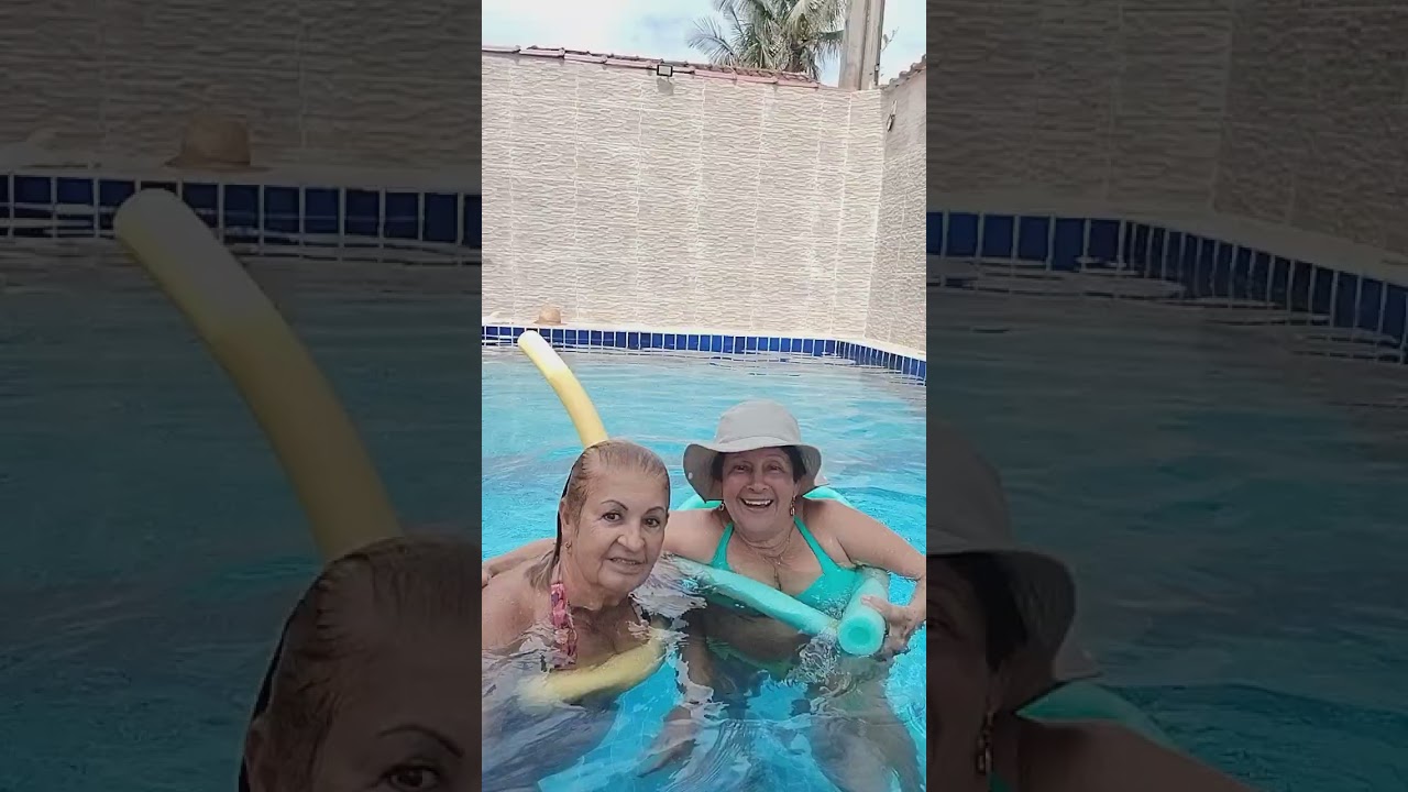 E ontem foi assim.Praia de manhã e piscina e churrasco a tarde.