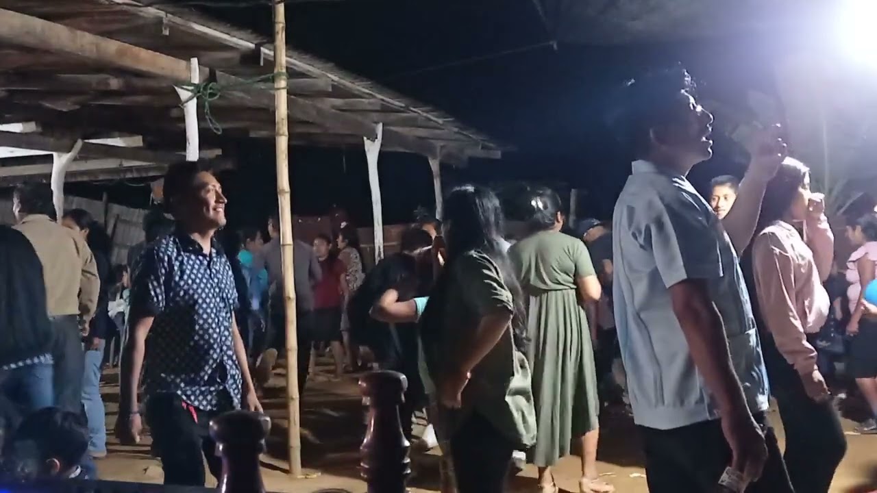 Grupo Sentimiento Costeño...🎤🎸🎹 (Buenavista Loxicha)...