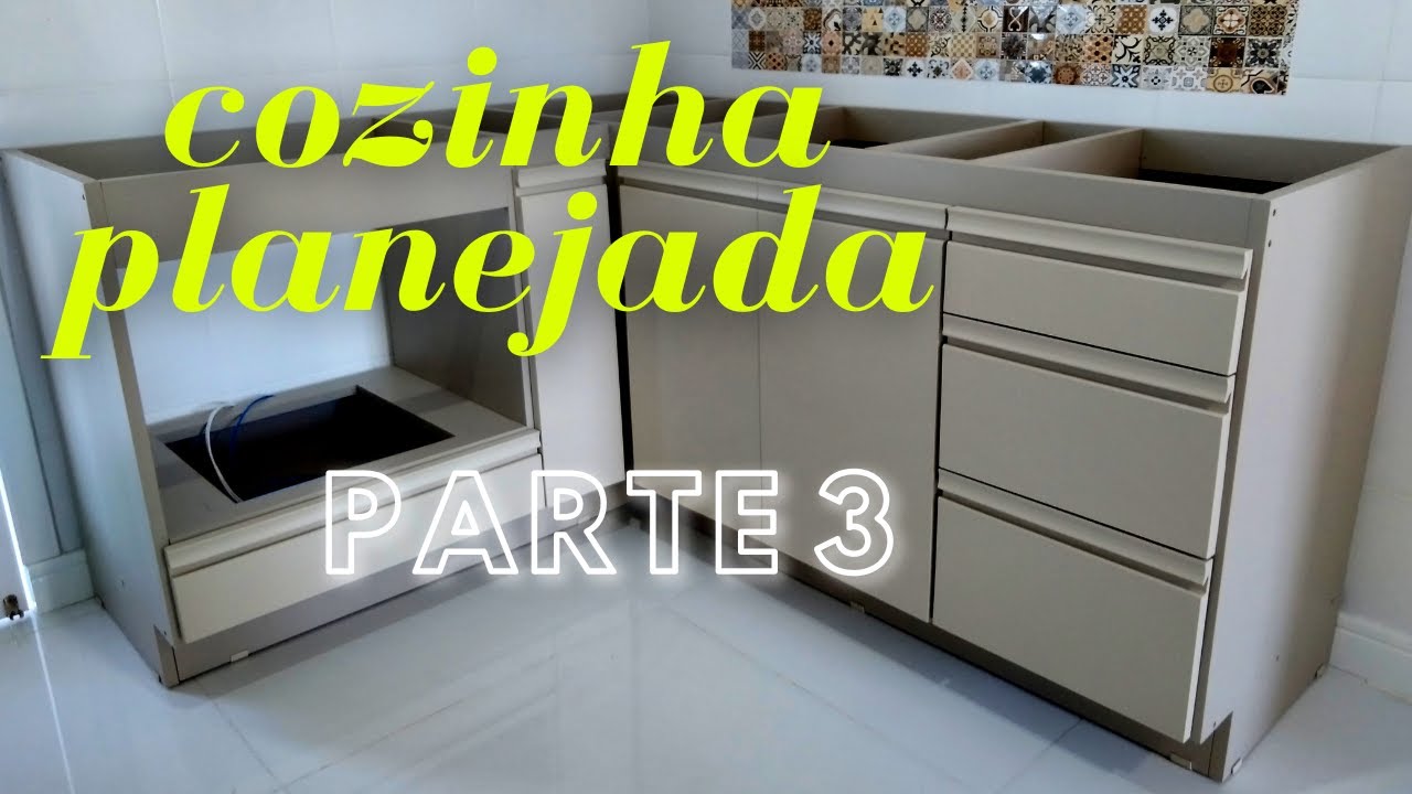 Cozinha planejada numa cor que é tendência em 2022   (PARTE 3)