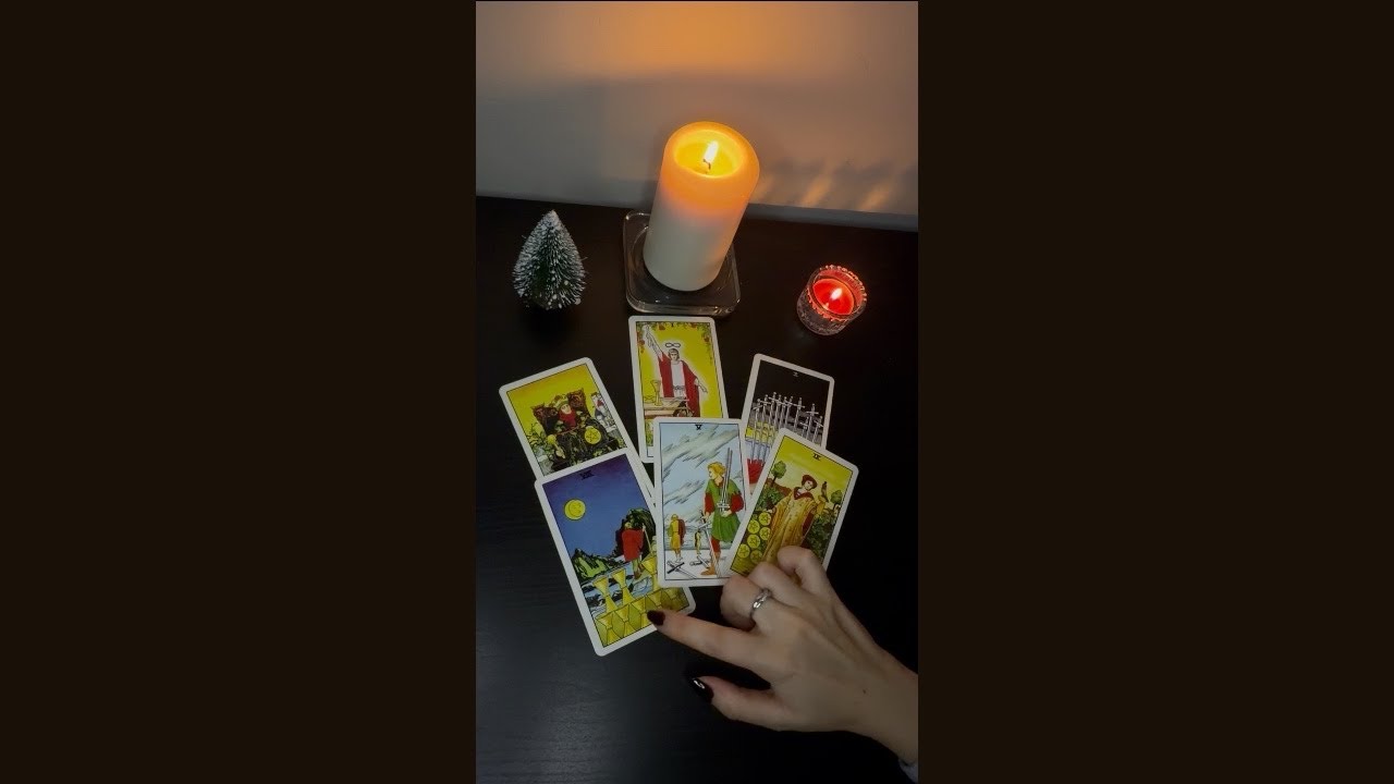 Aklınızdaki kişi bugünlerde ne hissediyor? #tarot 