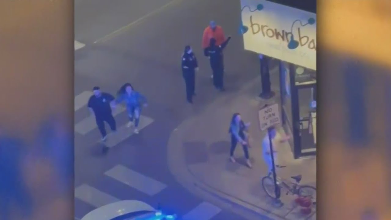 2 people, including CPD officer, taken to hospital after Gold Coast fight