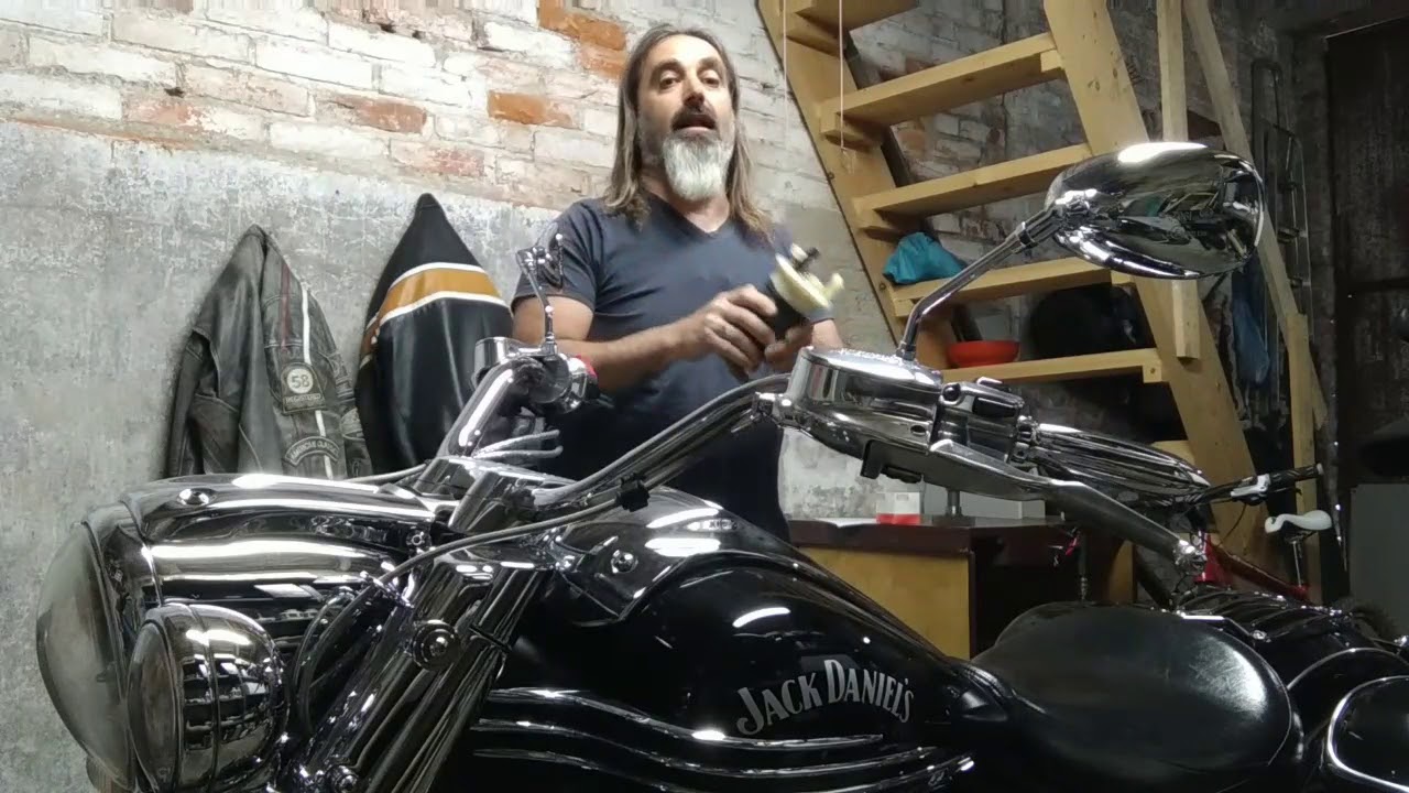 Yamaha XV 1900 Midnight Star sintesi difetti