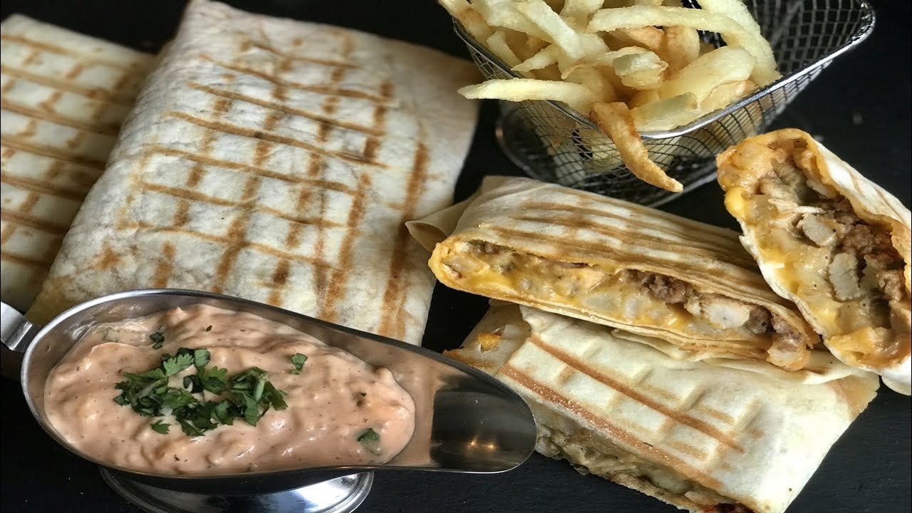 طاكوس منزلي احسن من المطاعم مع طريقة تحضير خبز الطاكوس والصلصة 😋