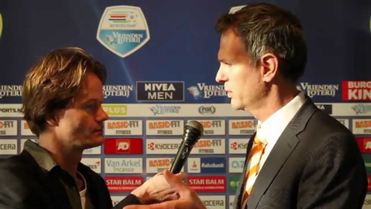 Louis van Gaal...Louis is de Beste...de WK-hit van 2014!
