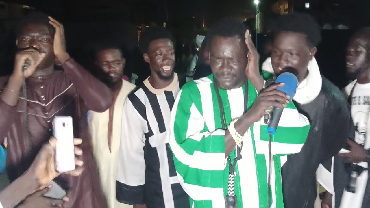 Baye Fall kende zikrou Lah Bou yémé A Touba Sonatel