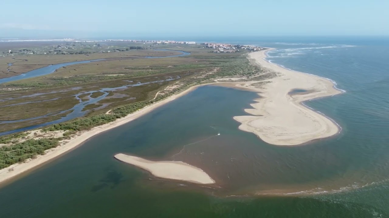 DRONE op Monte Gordo, Algarve, Portugal. 4 minuten