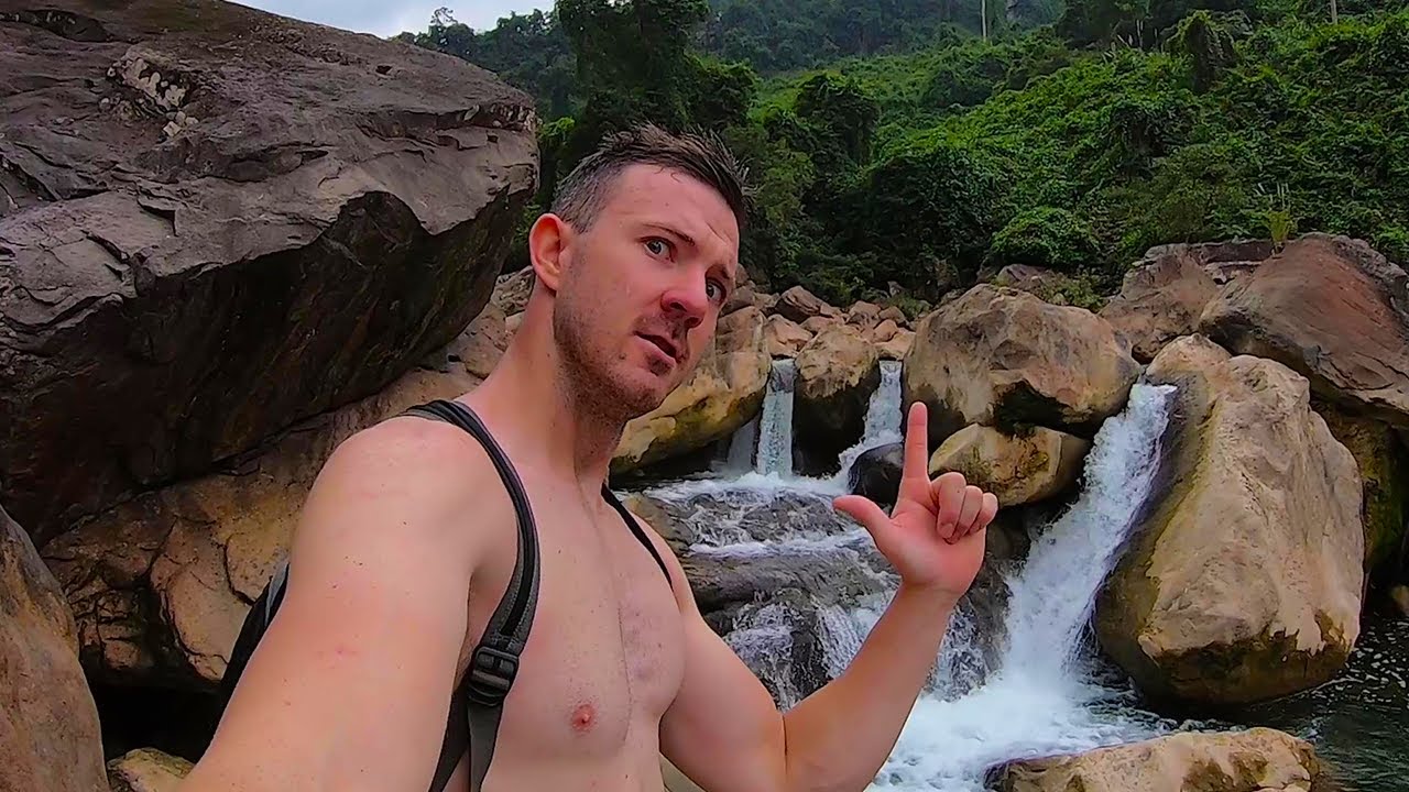 Hidden Gem Found in PHONG NHA! Northern Vietnam 🇻🇳