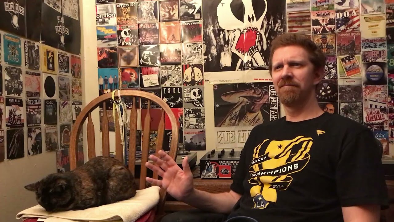 Shnootz - Reaction Video (Cocteau Twins - Ribbed and Veined)