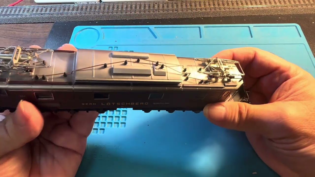Test & Review of Brass Locomotive Metropolitan 10041 BLS Ge 6/8 Electric Locomotive.