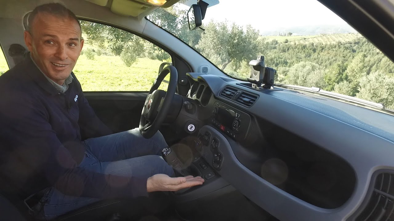 Actuoto: FIAT Panda City Cross, la riposte italienne. Intérieur (2/3) فيات بندا سيتي كروسّ