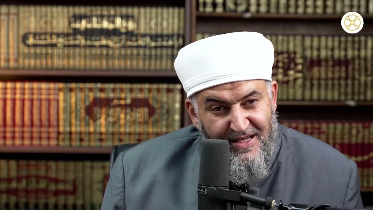 1140)  ما المراد بالكتاب، وما سر التعبير به، وما نوع أل، وما إعرابها؟ وما علاقة بأول السورة؟