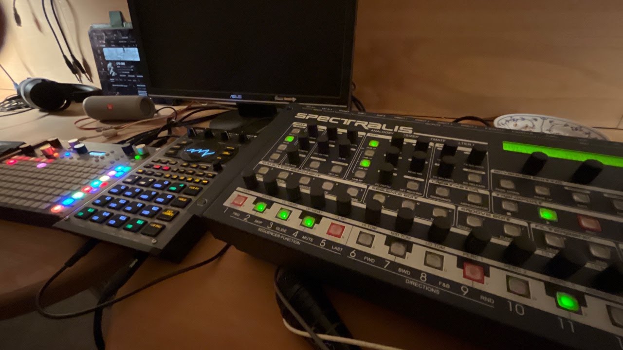 LFO ONE #techno #ambient #deluge #spectralis  speedtest new studio Spectralis