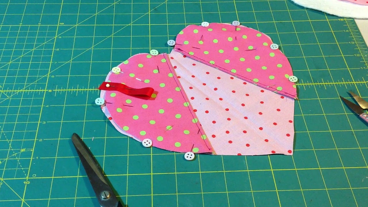 Heart Shaped Pot Holder Sewing Tutorial