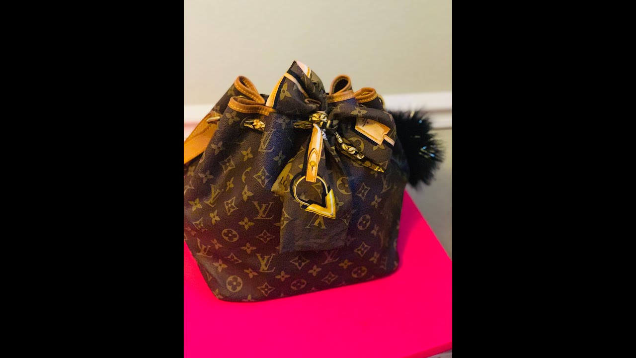 Styling a Vintage  Louis Vuitton Petit Noe