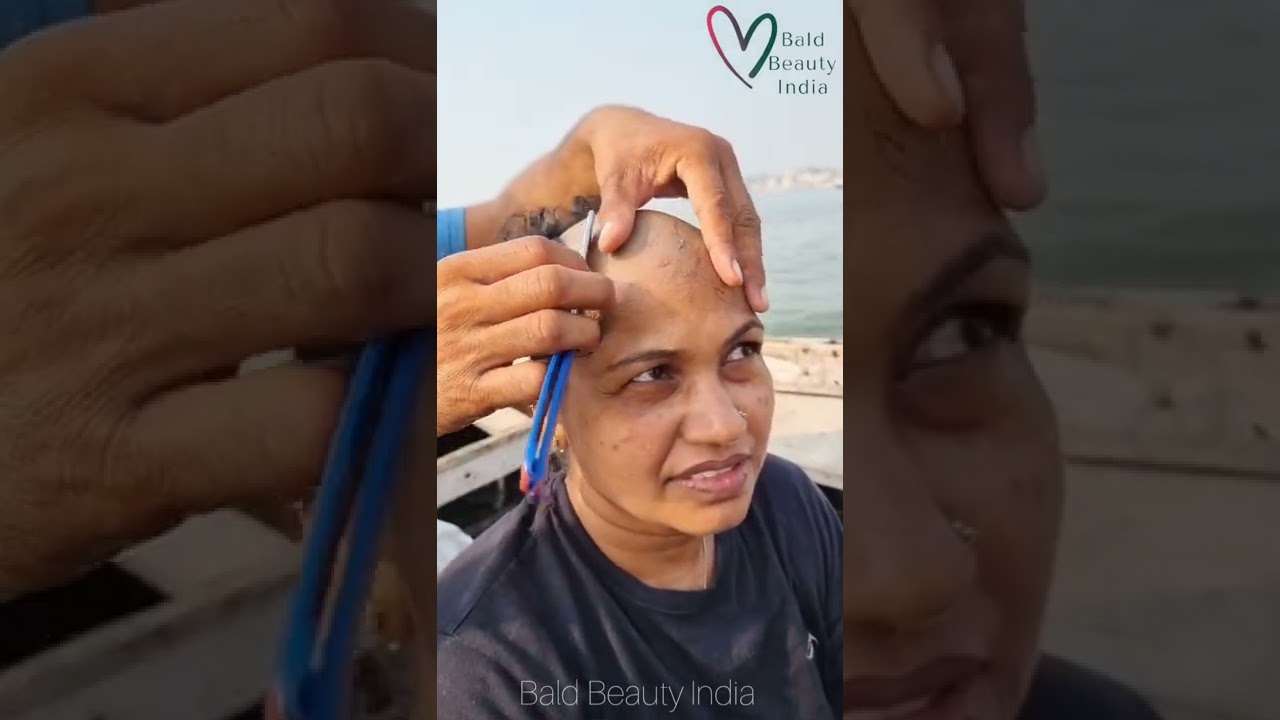 माँ और बेटी ने नदी किनारे ख़ुशी से मुंडन कराया || Mother and Daughter Headshave