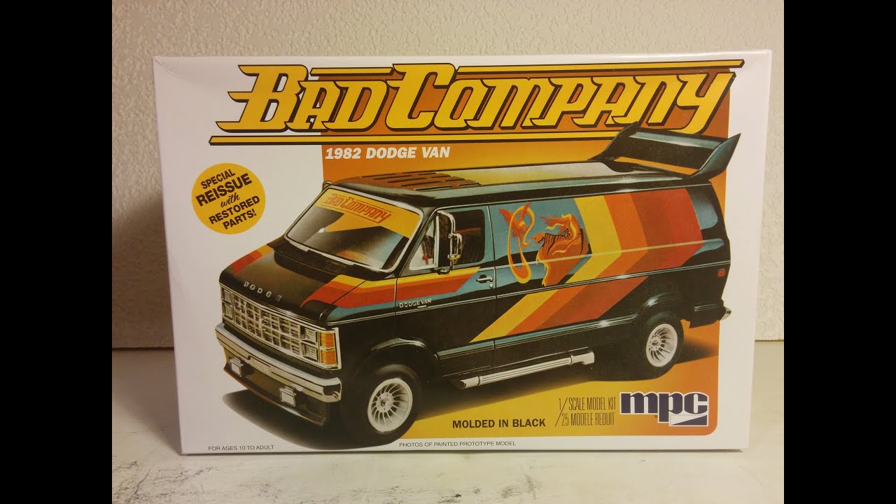 82 Dodge Van Kit review 1/25 by MPC 
