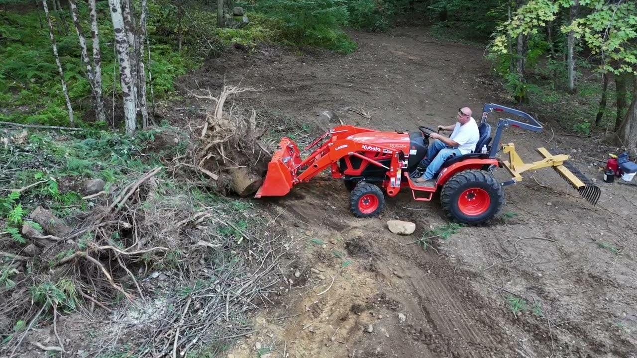 2024 KUBOTA LX2620 - CLEARING LAND.