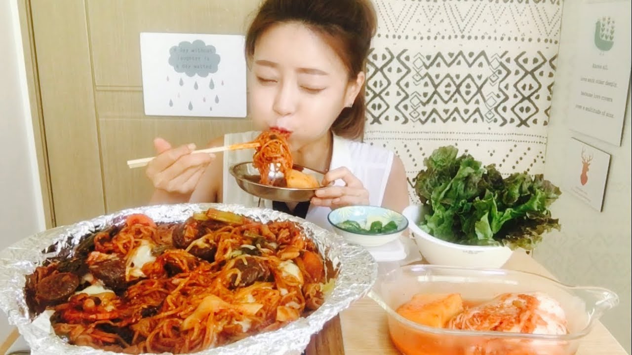 치즈 순대 곱창 볶음 쫄면사리 GOOD :)