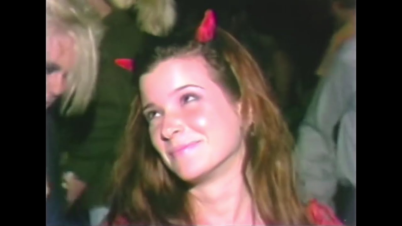 Kweku Saunderson & Dai Burger - I Miss the Club (Official Video)