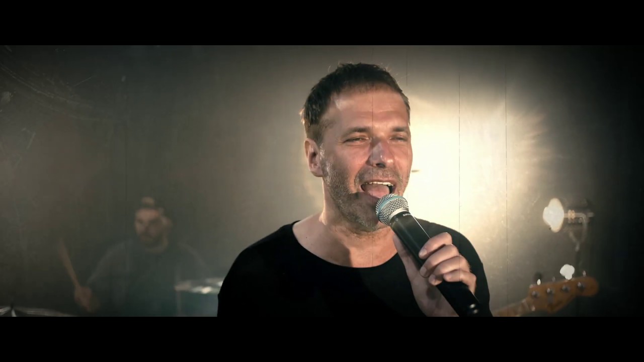 Pintér Béla - Hazahoztál (official)
