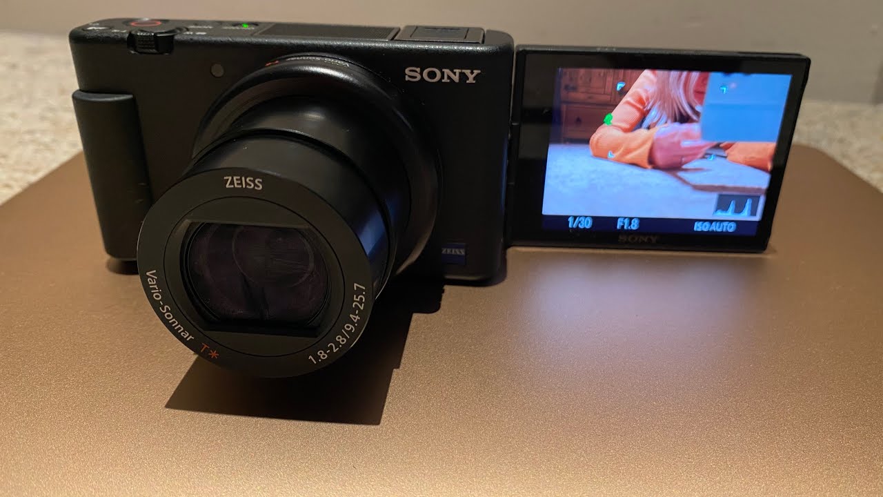 SONY ZV1 -designed for YOUTUBEcontent creation /przeznaczone do tworzenia