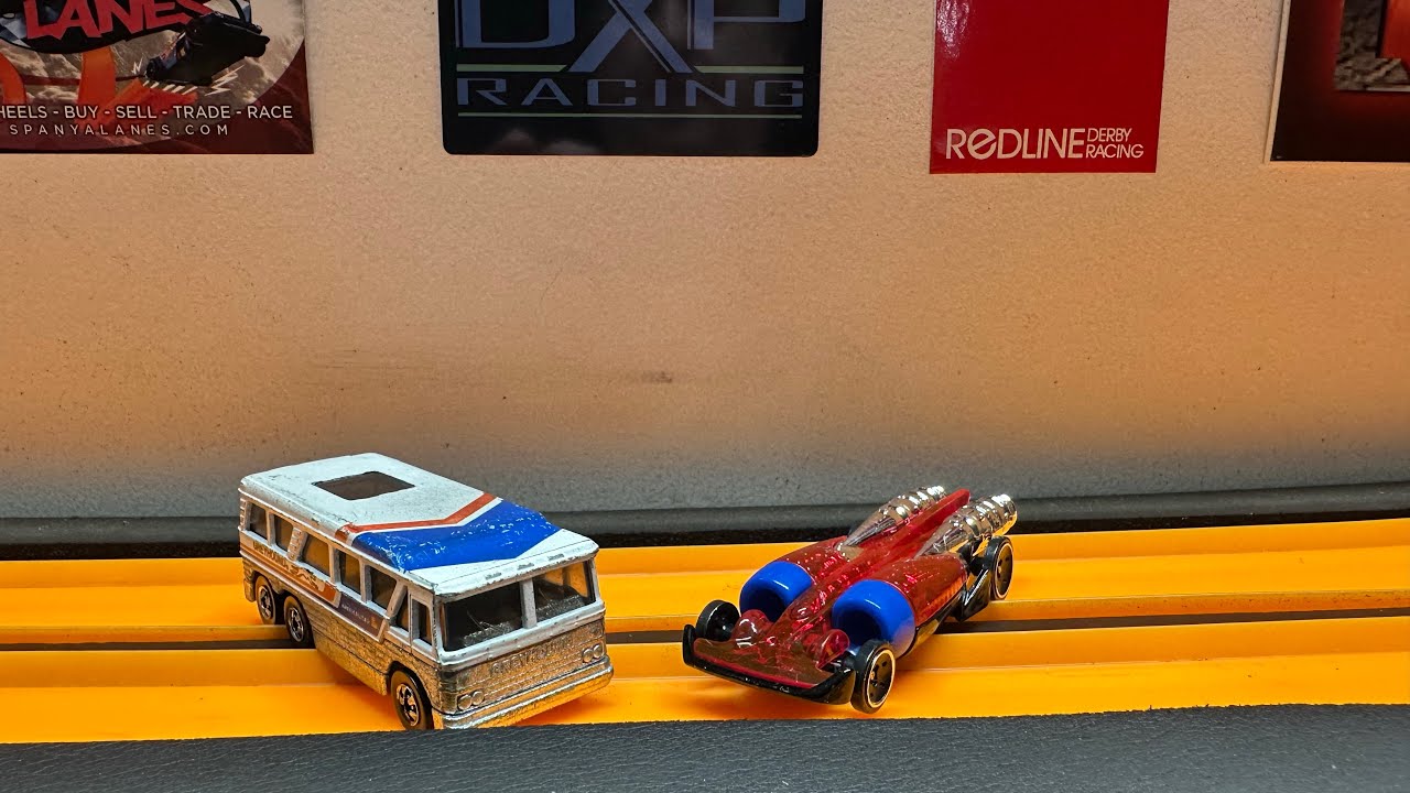 Hot Wheels Lightweights и Super Heavies