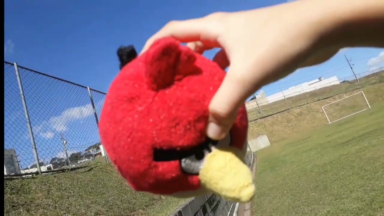 Angry Birds Plush Toons S1 EP1 PLUSH VERSION