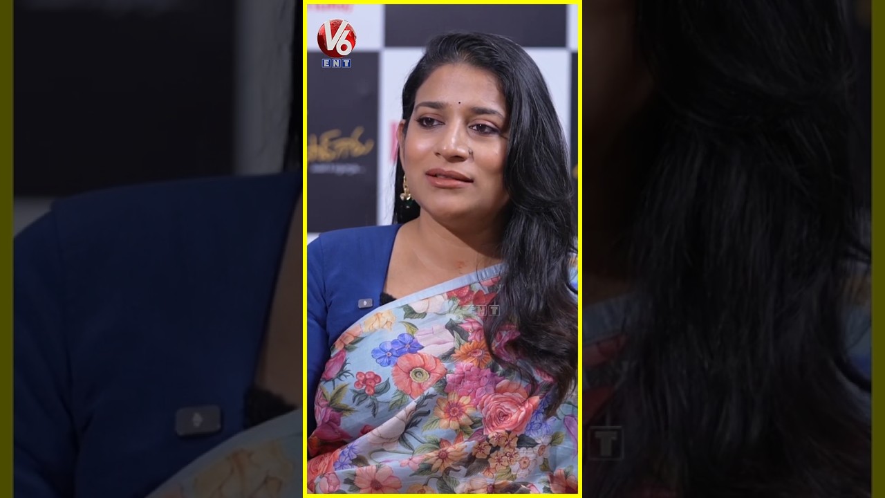ఇంట్లో మా నాన్న (చిరంజీవి) హిట్లర్ కాదు | Sushmita Konidela Interview | Chiranjeevi | V6Ent