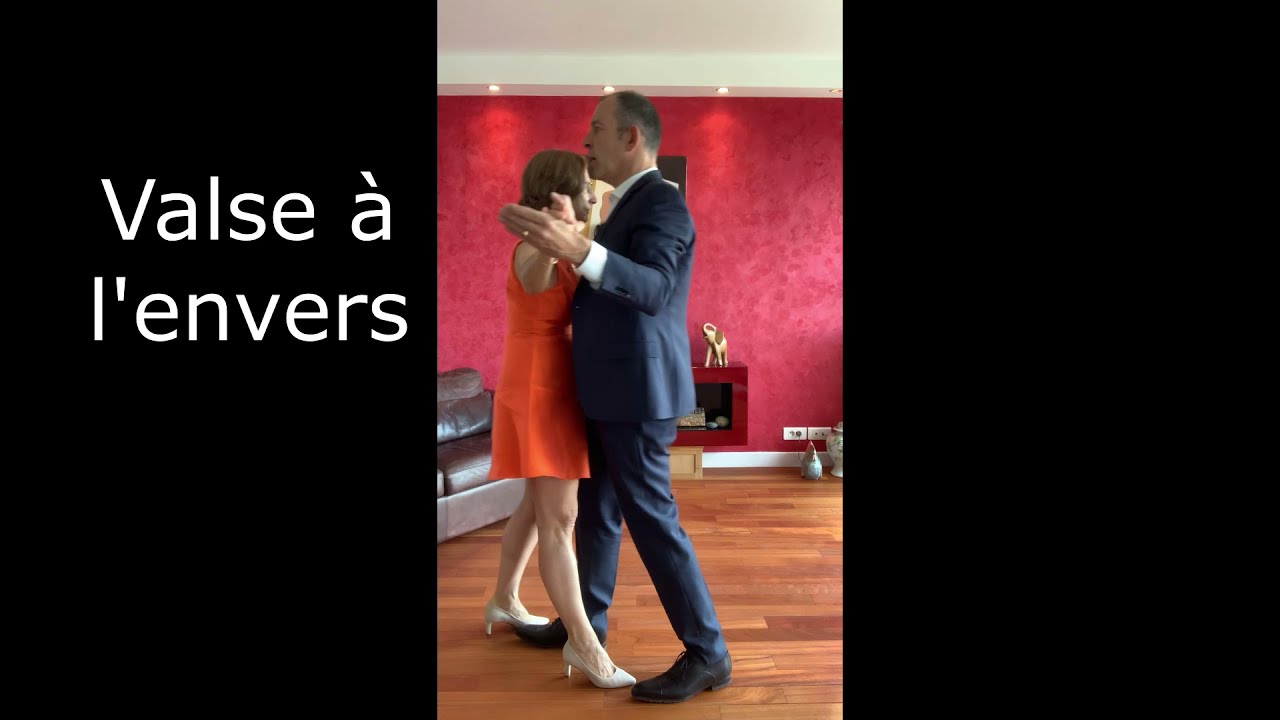 COURS DE VALSE