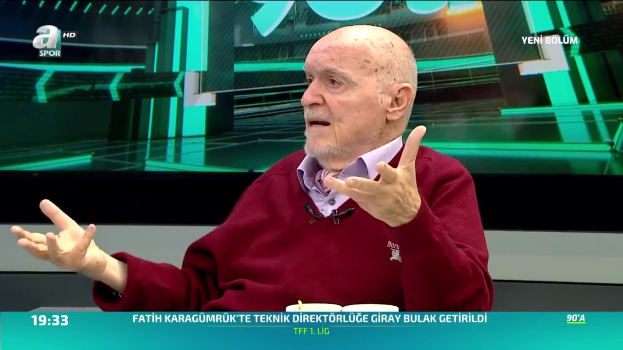 Hıncal Uluç: 