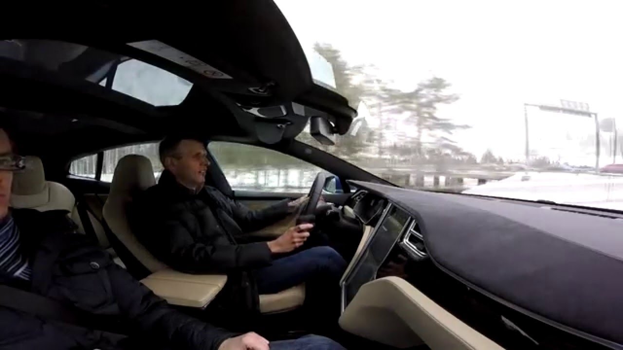 Koeajossa: Tesla Model S P90D