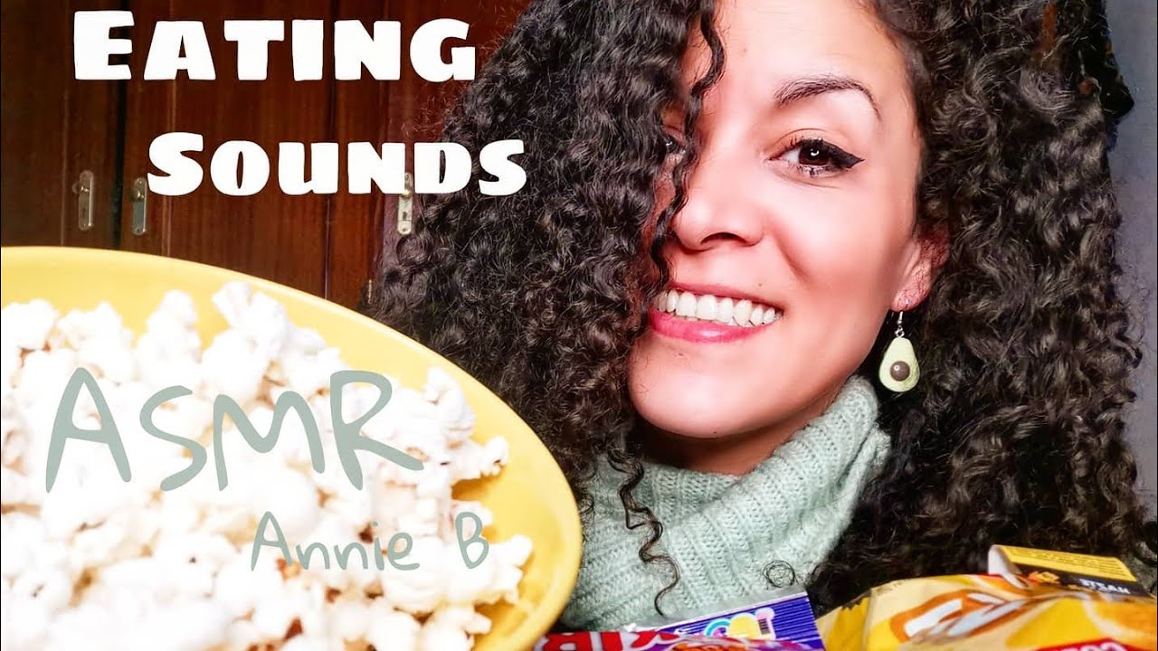 🍿Eating Sounds ASMR🍿Pop Corn, Crunchy Snacks & Gummy Bears. Whispers Spanglish ❤️