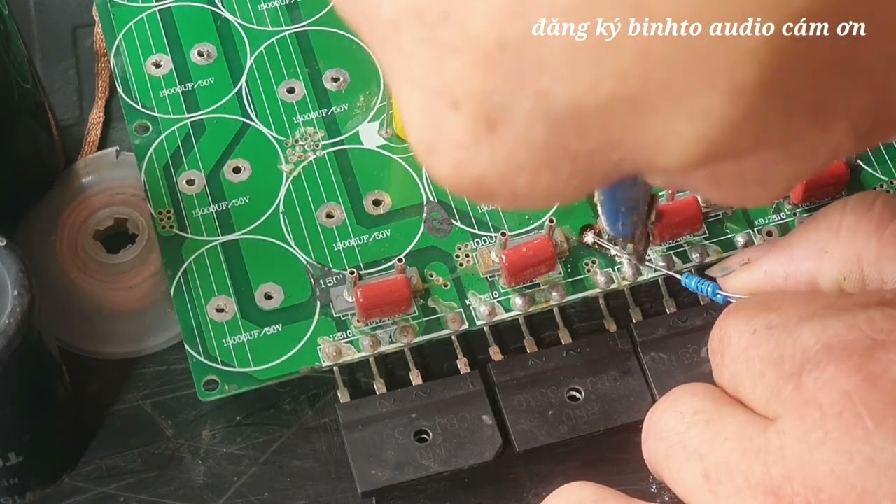 cục đẩy CA sound CA-4900 chết  công suất và nổ giàn tụ