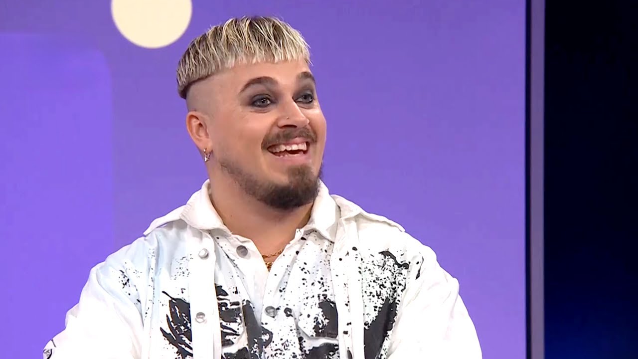 Käärijä in YLE morning TV show interview 1.11.24 (ENG SUB)