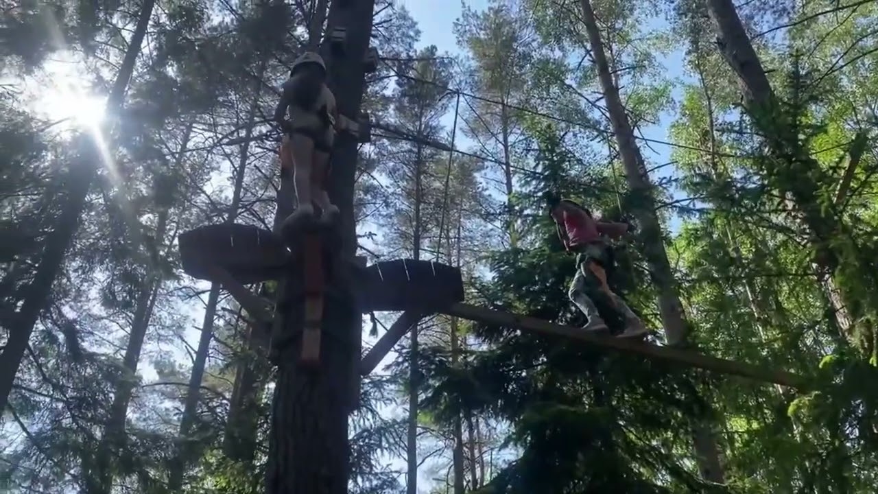 Accropark med Felix och Estelle