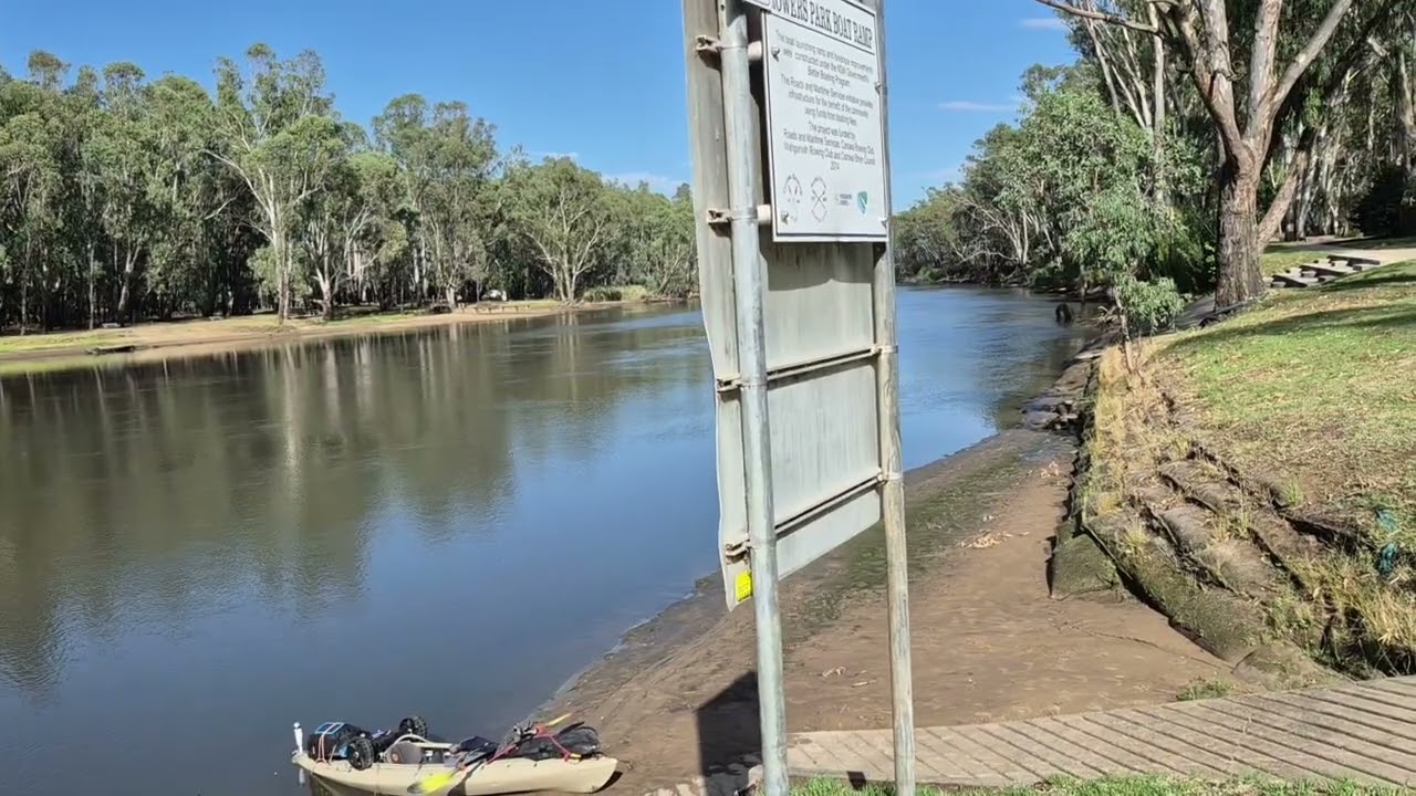 Murray River Howlong to Yarrawonga
