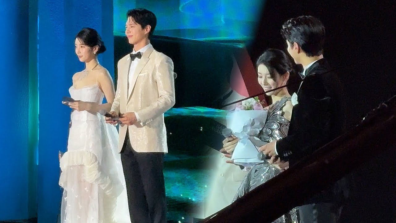 박보검에게 꽃다발 받고 좋아하는 수지 (2025 백상예술대상 MC '박보검 & 수지') 직캠 [PARK BOGUM & SUZY] | 250505