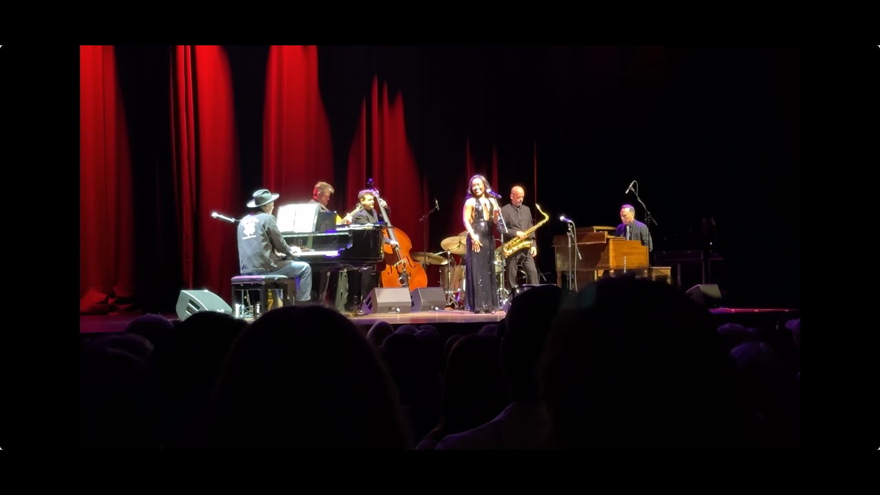 Jeff Goldblum & Mildred Snitzer Orchestra Live @ Massey Hall in Toronto - June 28/2025