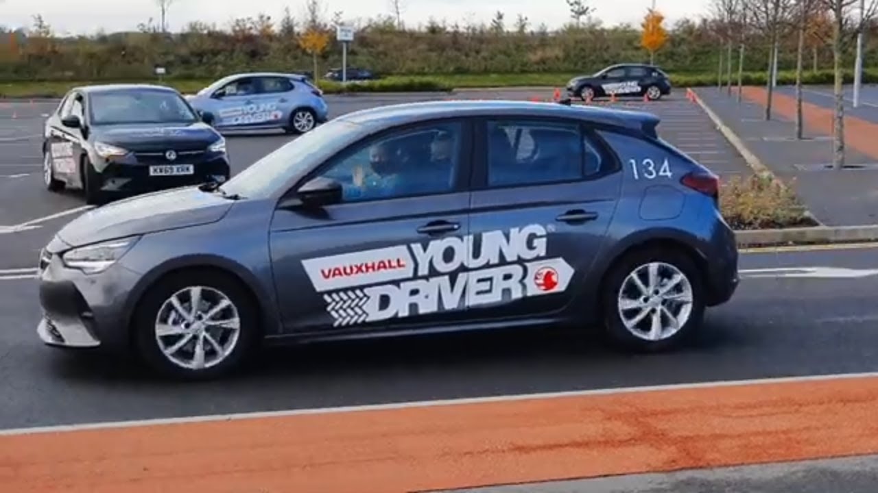 10 Year Old Has First Driving Lesson LEGALLY IN THE UK - Young Driver | Hannah and Jessica