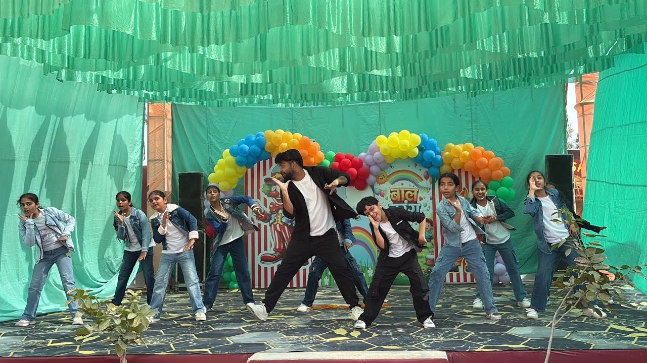 Bal Tarnag 🌈  Surprise Dance Performance By Our Talented Students In Adharshila Little Step Stage.💃