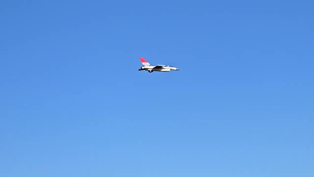 Pilot RC F-16 1/5th at Joe Nall 2026 - full flight #pilotrc #joenall2026 #joenall #F16