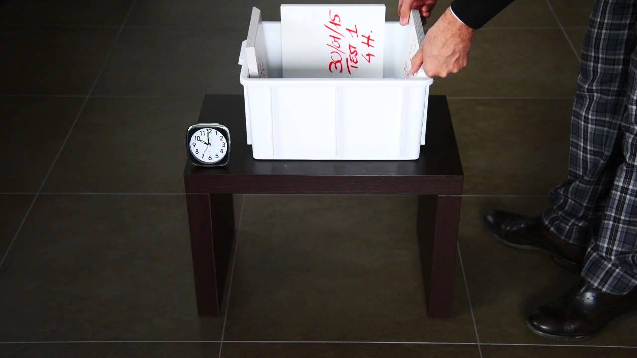 Test resistenza all'acqua 4 ore arredo bagno | Water resistance test 4 hours bathroom furniture