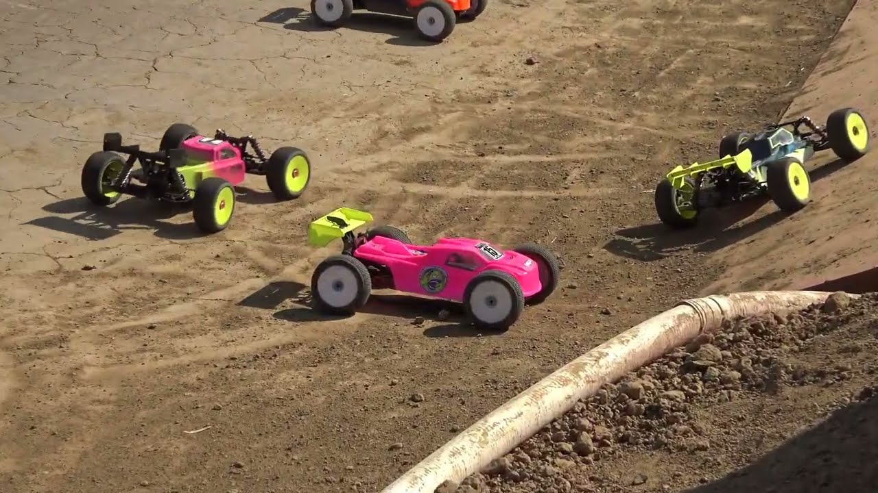 Patrick's E Truggy C main race. Idaho 2023.