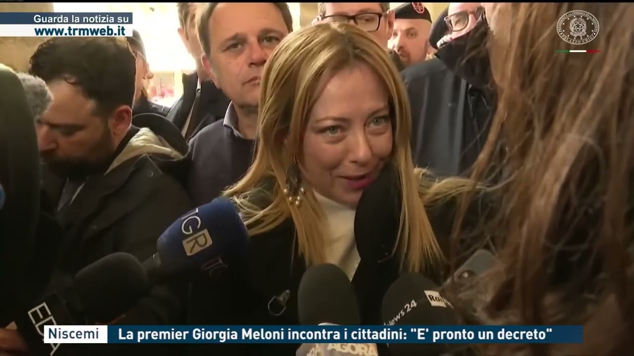 Niscemi - La premier Giorgia Meloni incontra i cittadini: 