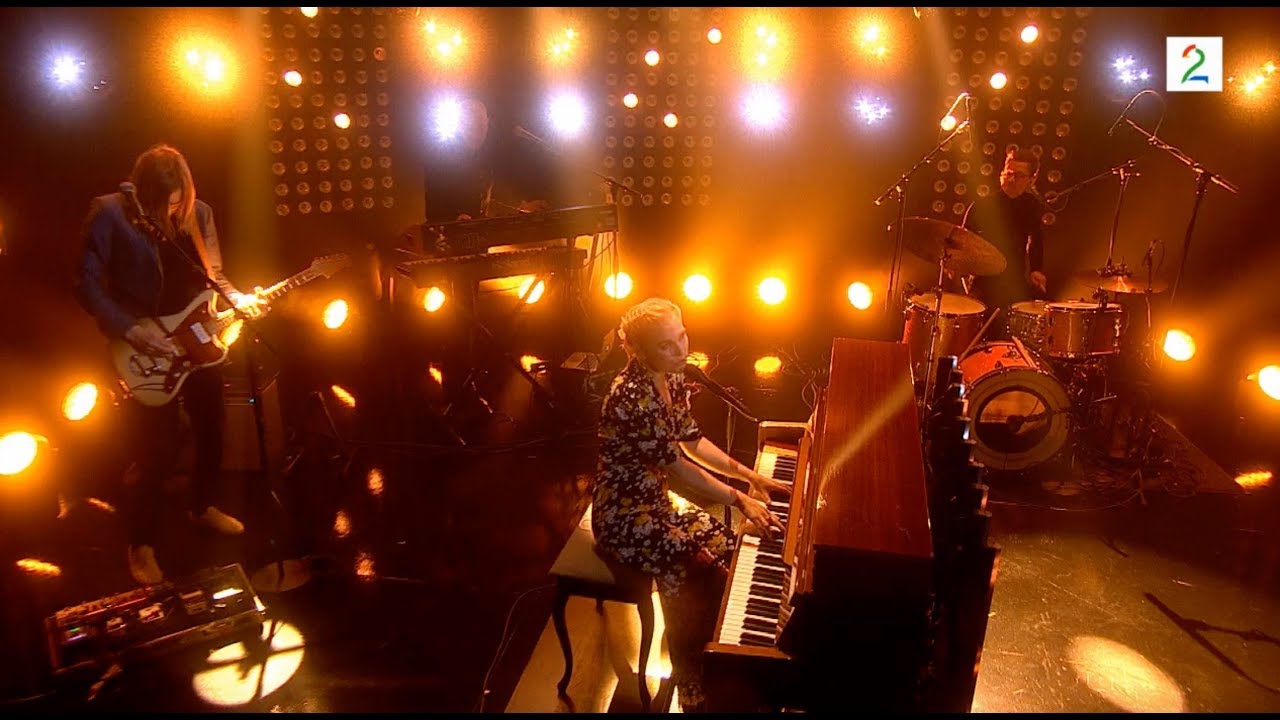 Eva Weel Skram - Om du vil (live p&aring; Senkveld)